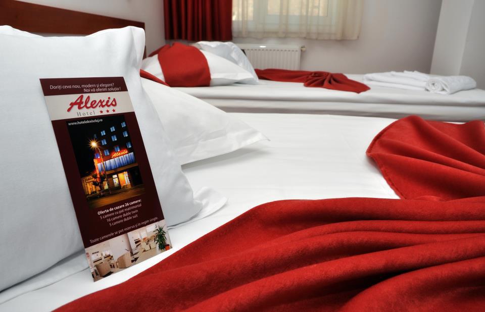 קלוז'-נאפוקה Hotel Alexis מראה חיצוני תמונה
